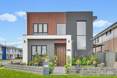 Property photo of 1 Valiant Street Nirimba Fields NSW 2763