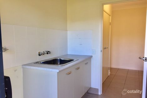 Property photo of 22 Shawnee Crescent Pimpama QLD 4209