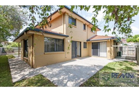 Property photo of 8 McNally Close Seventeen Mile Rocks QLD 4073