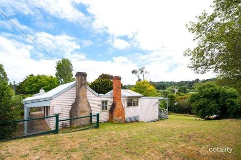 Property photo of 13 Leggatt Street Daylesford VIC 3460