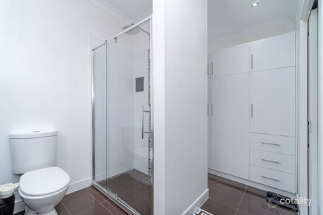 Property photo of 24 Ebony Circuit Craigieburn VIC 3064