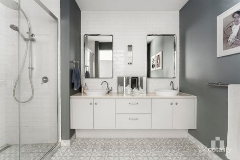 Property photo of 32 Outback Drive Doreen VIC 3754