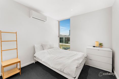 Property photo of 1004E/888 Collins Street Docklands VIC 3008