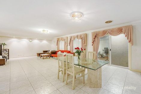 Property photo of 22 Chatterton Drive Delahey VIC 3037