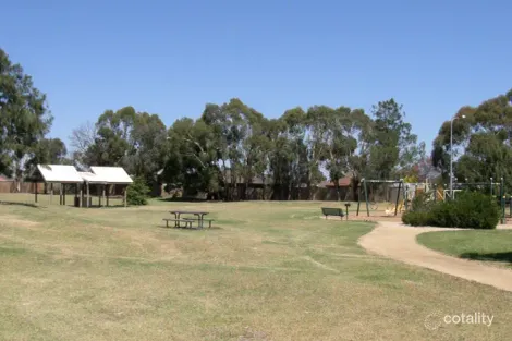 Property photo of 3 Allied Drive Carrum Downs VIC 3201