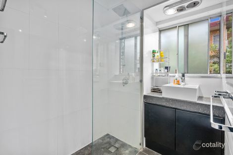Property photo of 2/22 Vine Street Clayfield QLD 4011