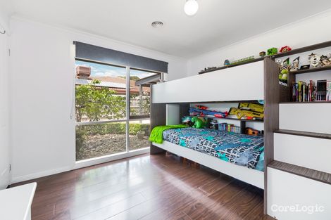 Property photo of 11 Caroline Crescent Cranbourne West VIC 3977