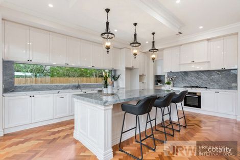 Property photo of 2 Cherry Street Glen Waverley VIC 3150
