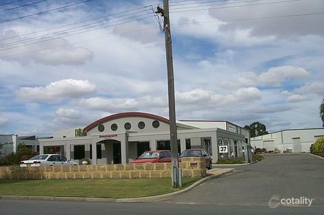 41 Division St, Welshpool, WA 6106