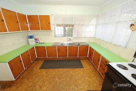 Property photo of 41 Aminya Street Mansfield QLD 4122