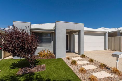 Property photo of 73 Kingscliff Drive Golden Bay WA 6174