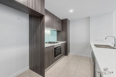 Property photo of 151/181 Clarence Road Indooroopilly QLD 4068