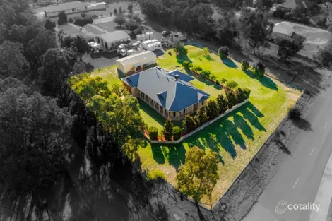 6 Wattle Rd, Serpentine, WA 6125