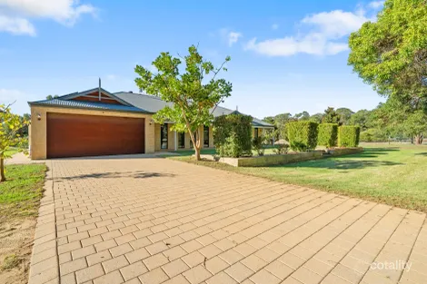 Property photo of 6 Wattle Road Serpentine WA 6125