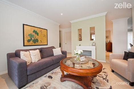 Property photo of 18 Firetail Street Thurgoona NSW 2640