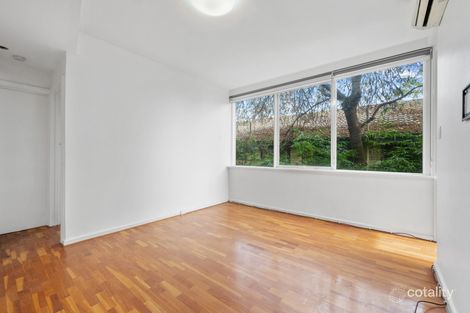 Property photo of 15/3-5 Coleridge Street Elwood VIC 3184