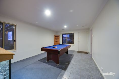 Property photo of 21 Breamlea Way Cranbourne West VIC 3977