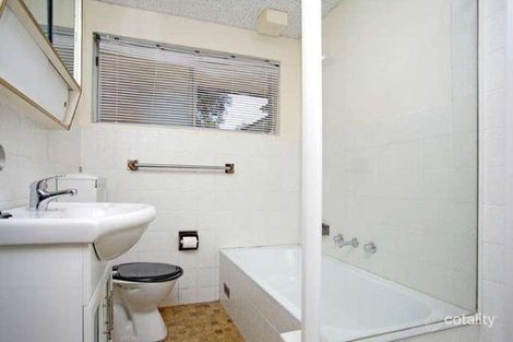 Property photo of 10/4-8 Lismore Avenue Dee Why NSW 2099