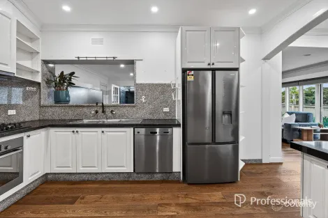 Property photo of 2 Moira Avenue Carnegie VIC 3163