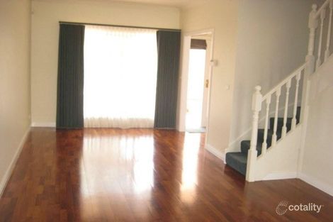 Property photo of 7B Snell Grove Pascoe Vale VIC 3044