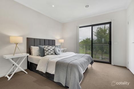Property photo of 4 Andover Lane Craigieburn VIC 3064
