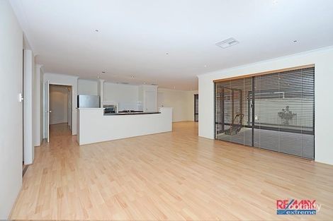 Property photo of 15 Linwood Close Tapping WA 6065
