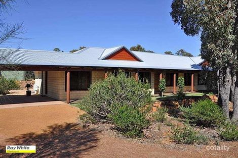 Property photo of 675 Connemara Drive Brigadoon WA 6069