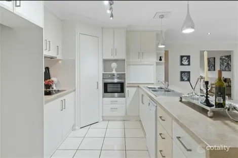 Property photo of 12 Semper Place Calamvale QLD 4116