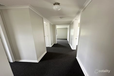 Property photo of 16 Oxley Place Inverell NSW 2360