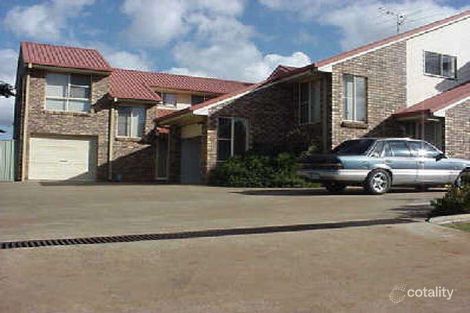 390 Stenner St, Kearneys Spring, QLD 4350