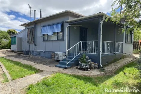 Property photo of 11 Treweeke Street Orange NSW 2800