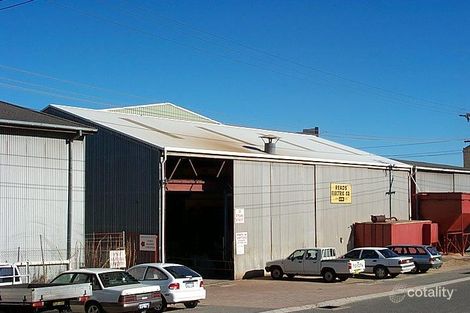 27 Strang St, Beaconsfield, WA 6162