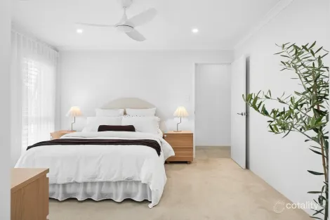 Property photo of 1A Crane Close Ocean Reef WA 6027