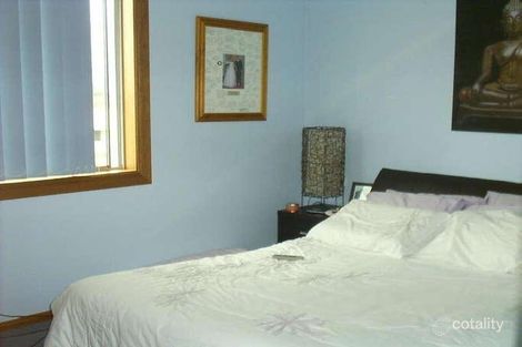 Property photo of 2 Dabpeto Road Horsley NSW 2530