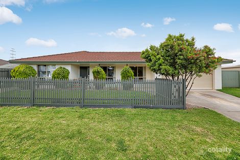 Property photo of 35 Elcan Avenue Cranbourne West VIC 3977