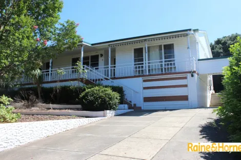 8 Upper St, North Tamworth, NSW 2340