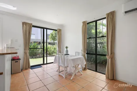 Property photo of 3/19 Jubilee Avenue Broadbeach QLD 4218