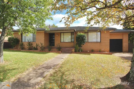 Property photo of 27 Kearneys Drive Orange NSW 2800