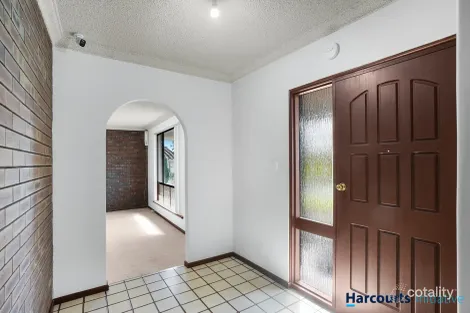 Property photo of 19 Luderman Road Noranda WA 6062