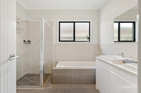 Property photo of 25 Garton Road Spring Farm NSW 2570