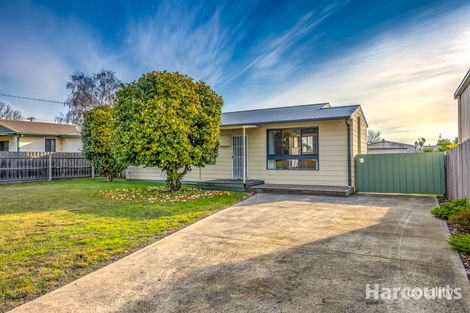 Property photo of 22 Southwell Avenue Newborough VIC 3825