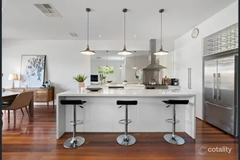 Property photo of 10A Eric Avenue Mordialloc VIC 3195