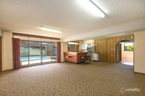 Property photo of 1 Kirra Road Allambie Heights NSW 2100