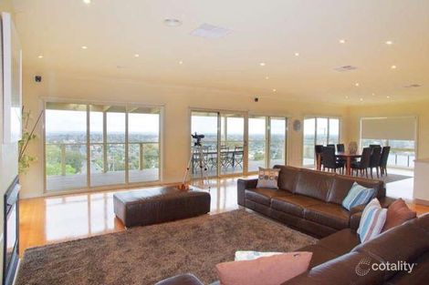 Property photo of 41 Victory Way Highton VIC 3216