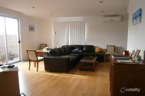 Property photo of 13/15 Truganini Road Carnegie VIC 3163