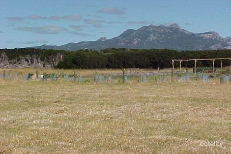 7 James St, Whitemark, TAS 7255