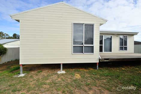 Property photo of 26 Crabtree Way Medina WA 6167