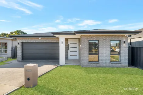 85 Myrtle Creek Ave, Tahmoor, NSW 2573