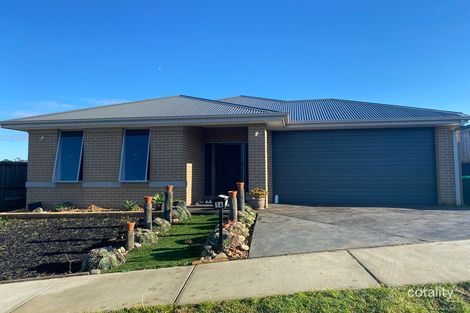 Property photo of 16 Redleaf Avenue Warragul VIC 3820