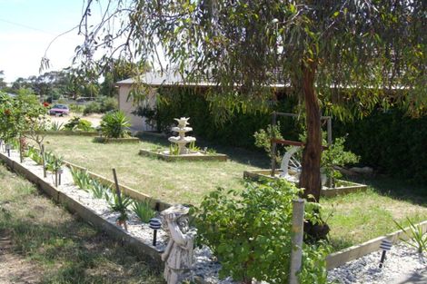 11-13 Treble Ct, Maryborough, VIC 3465